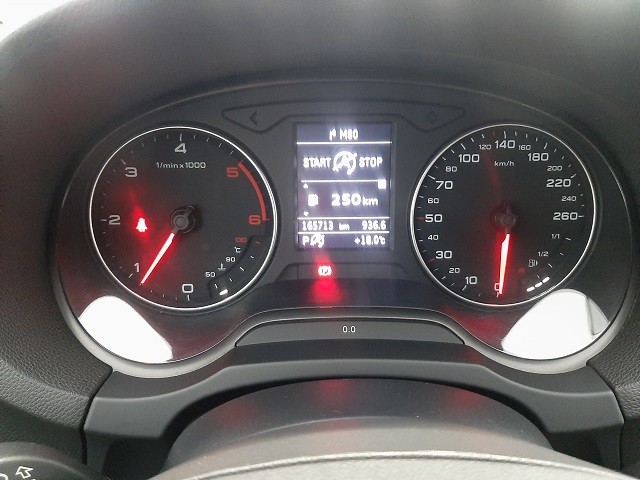 audi-a3-limousine-2014-diesel-1598cc