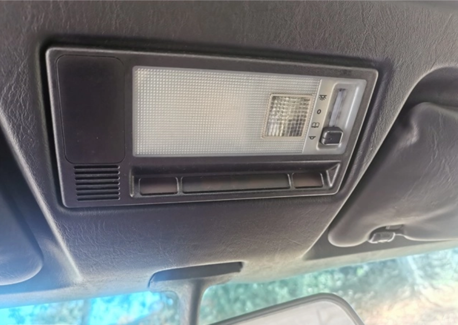 mercedes-benz-190-e-1-8-1992-gasolina-1737cc