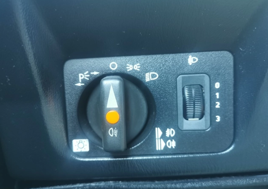 mercedes-benz-190-e-1-8-1992-gasolina-1737cc