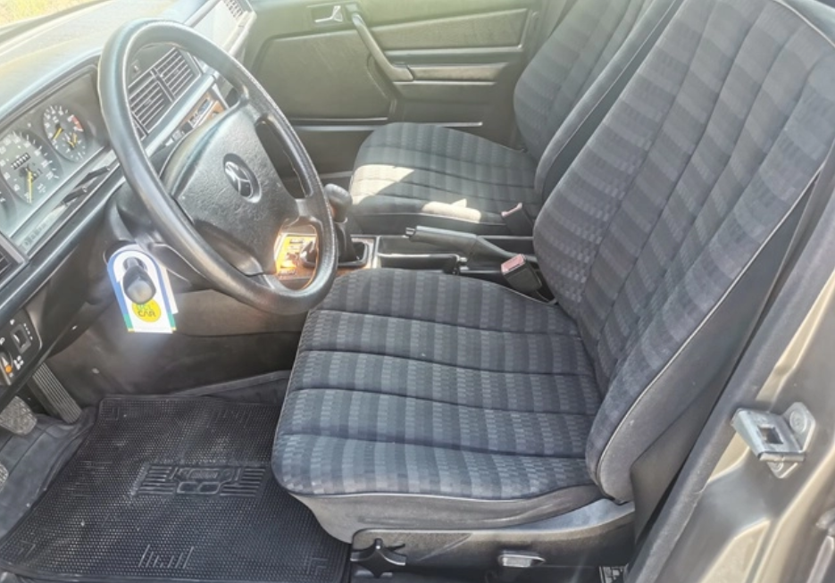mercedes-benz-190-e-1-8-1992-gasolina-1737cc
