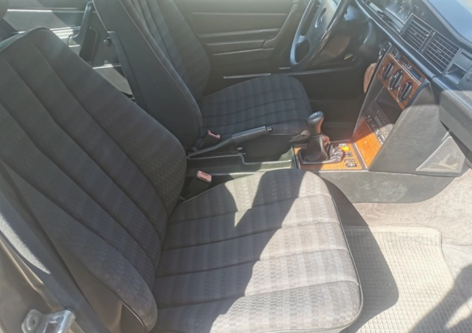 mercedes-benz-190-e-1-8-1992-gasolina-1737cc