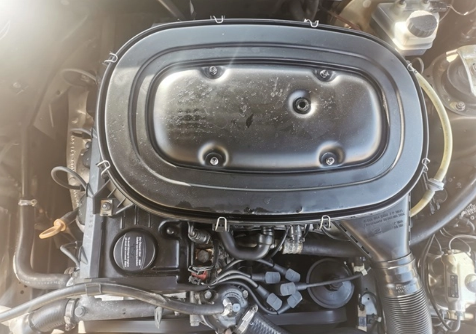 mercedes-benz-190-e-1-8-1992-gasolina-1737cc