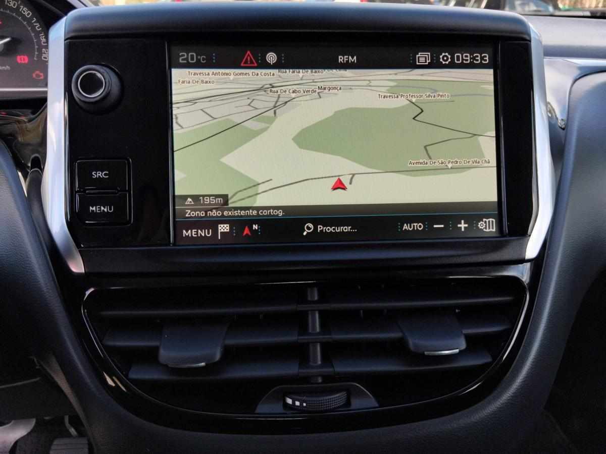 peugeot-208-1-5-102cv-2019-diesel-1499cc