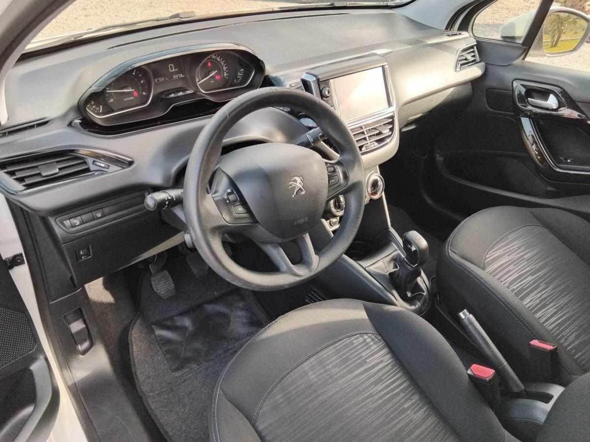 peugeot-208-1-5-102cv-2019-diesel-1499cc