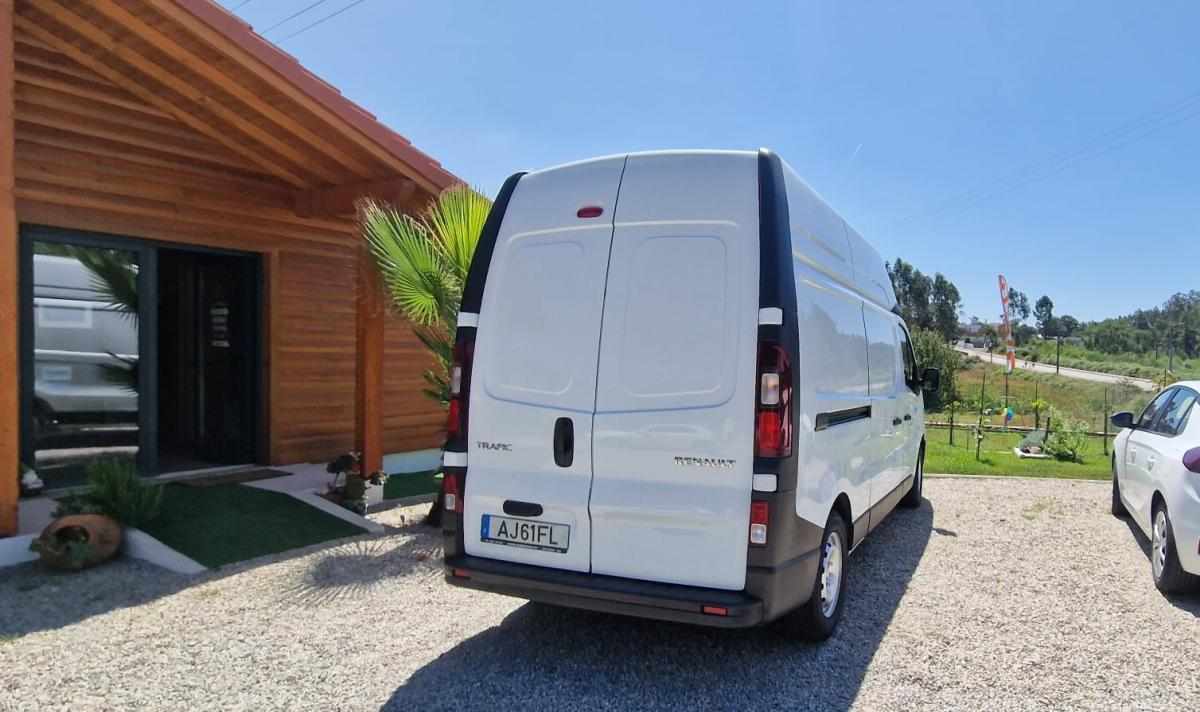 renault-trafic-l2h2-2-0dci-2021-diesel-1995cc