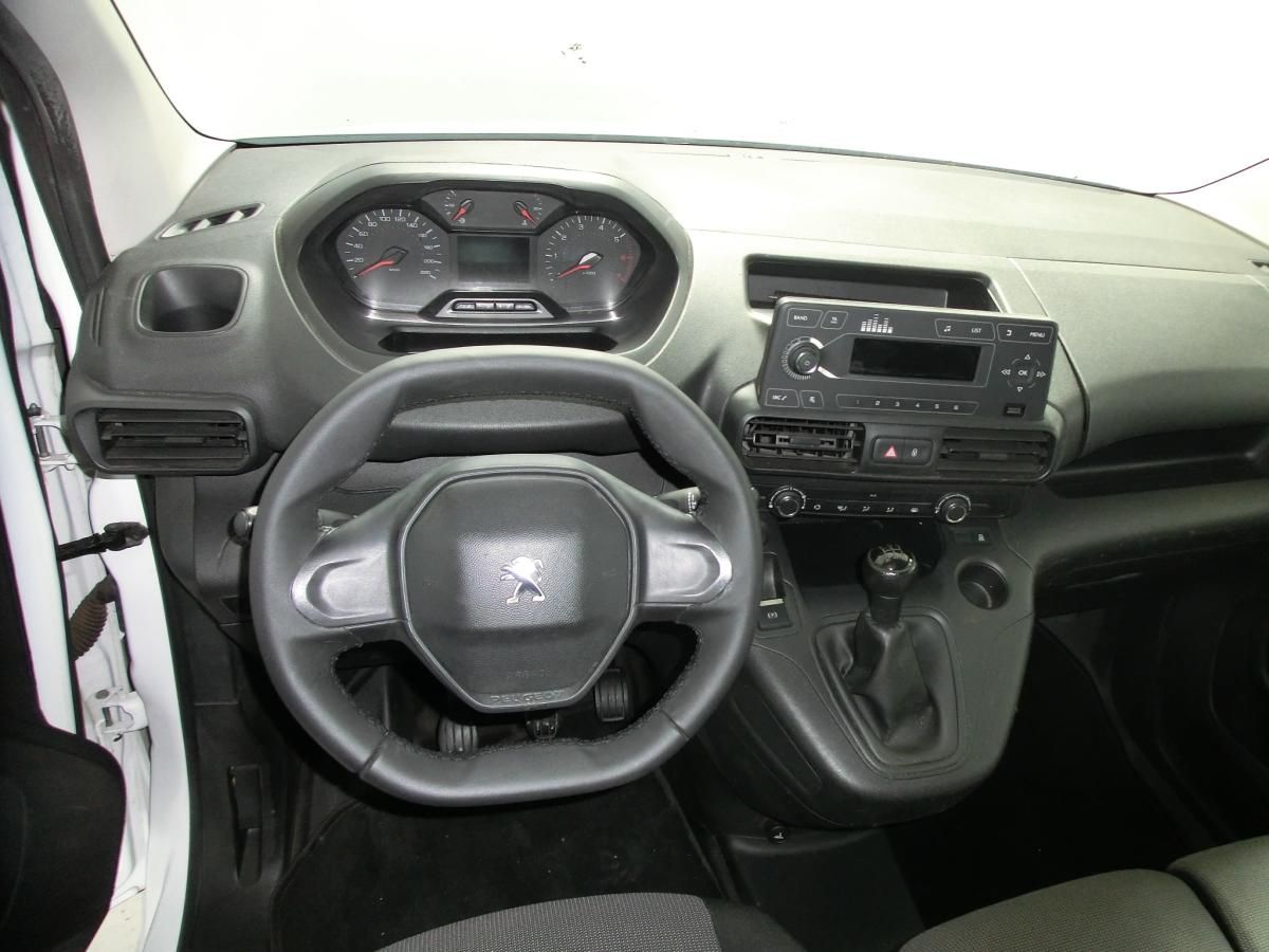 peugeot-partner-2019-diesel-1560cc