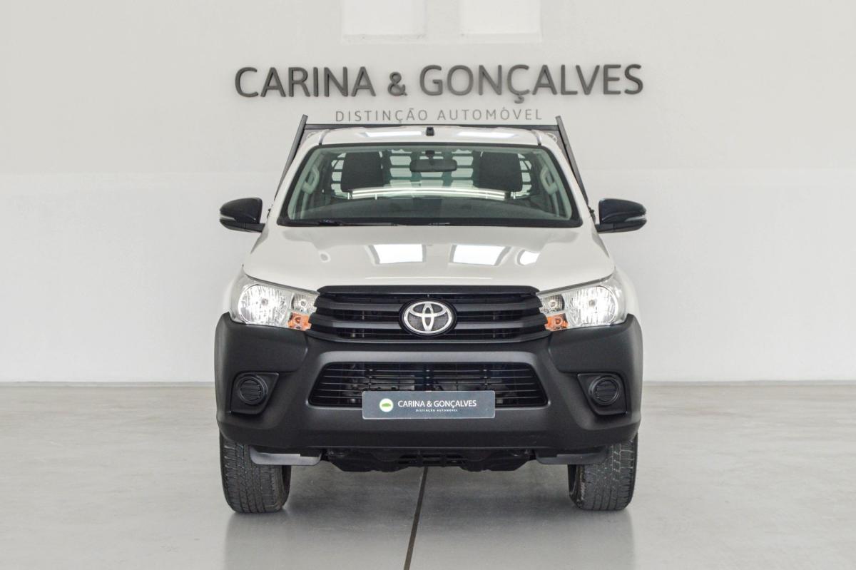toyota-hilux-2018-diesel-2393cc