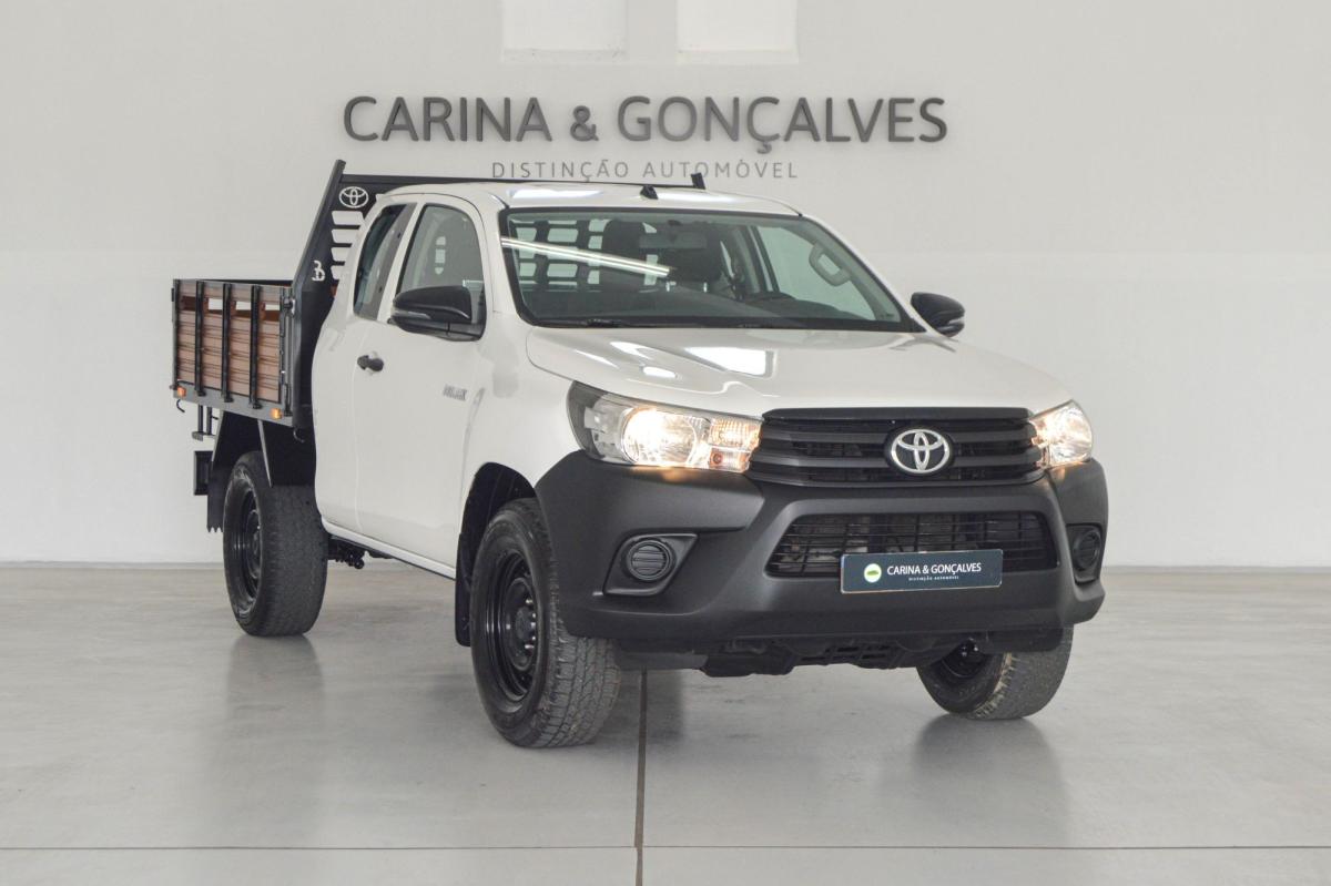 toyota-hilux-2018-diesel-2393cc