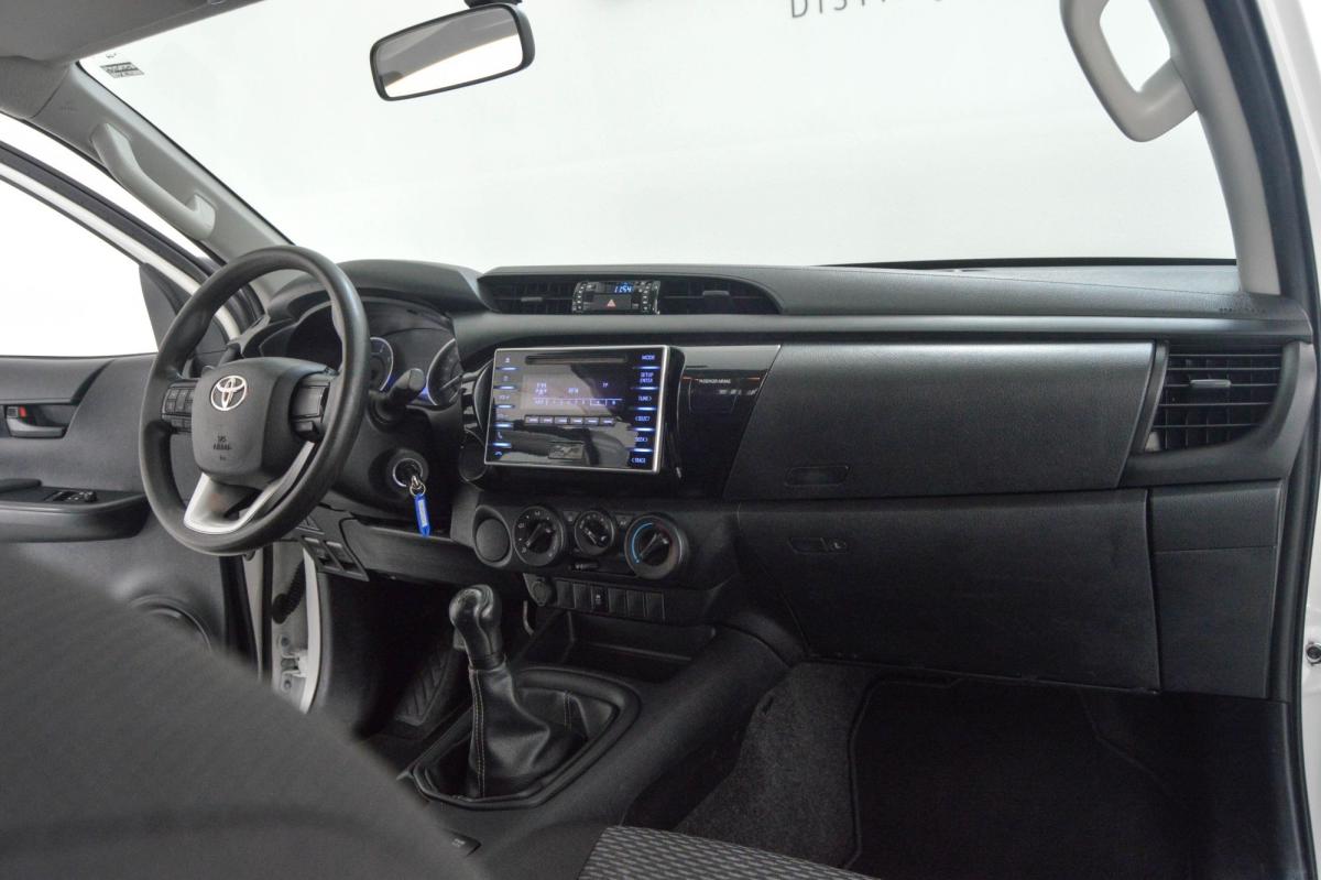 toyota-hilux-2018-diesel-2393cc
