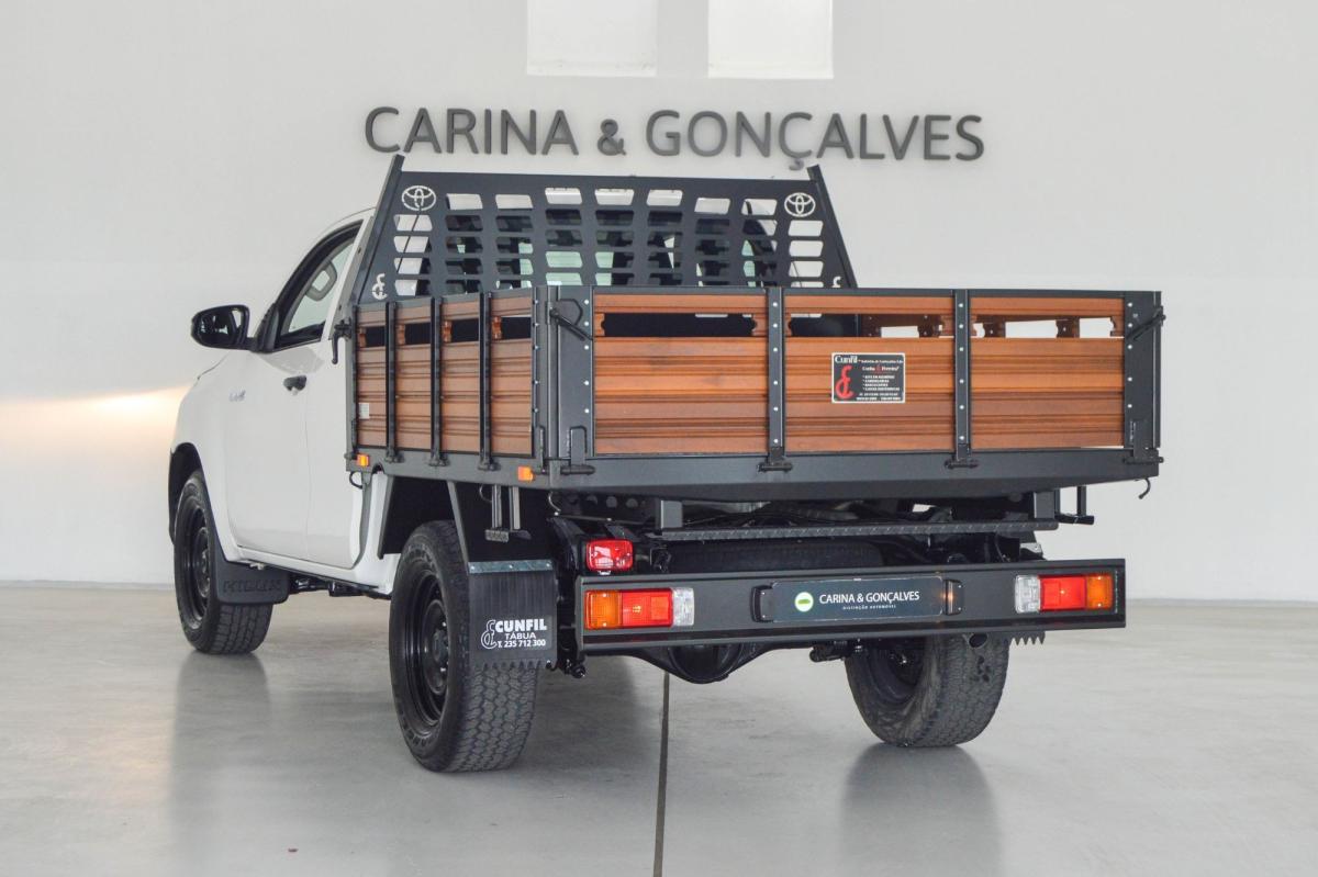 toyota-hilux-2018-diesel-2393cc