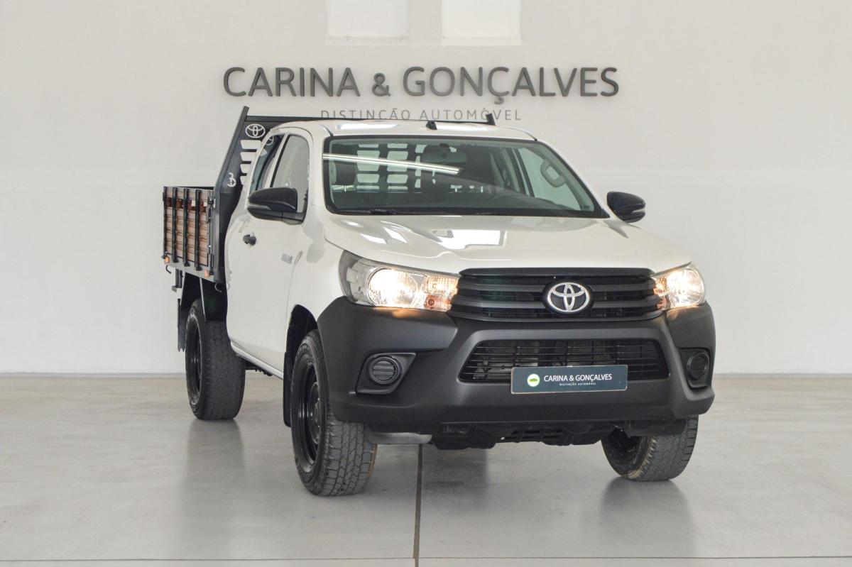 toyota-hilux-2018-diesel-2393cc