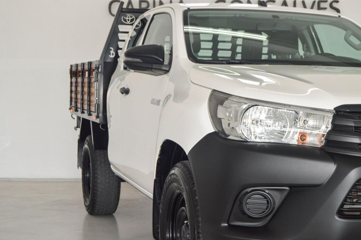 toyota-hilux-2018-diesel-2393cc