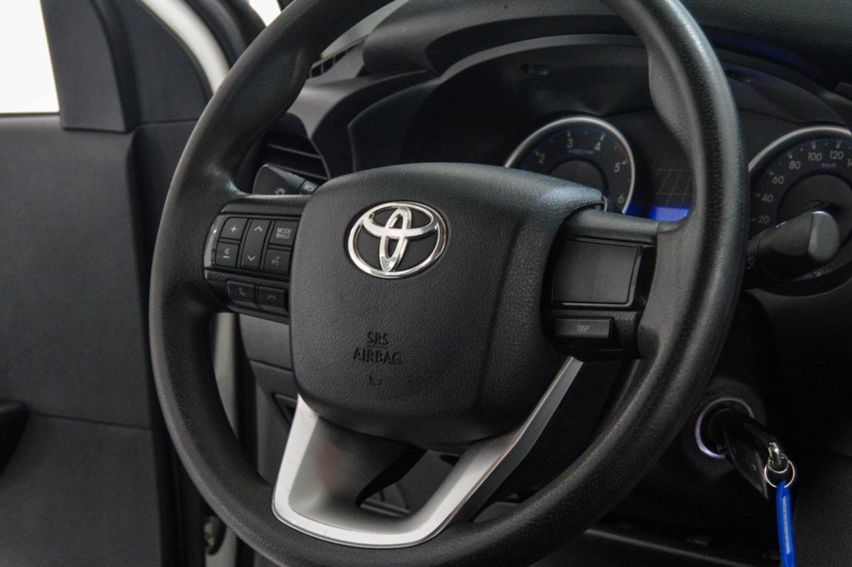 toyota-hilux-2018-diesel-2393cc