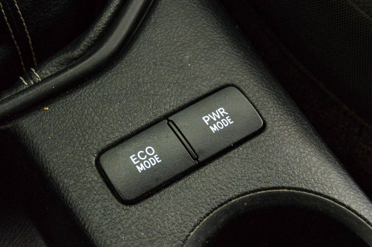 toyota-hilux-2018-diesel-2393cc