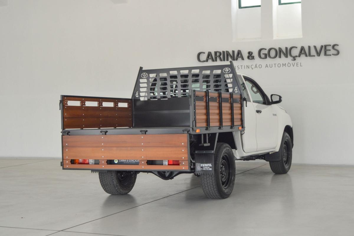 toyota-hilux-2018-diesel-2393cc