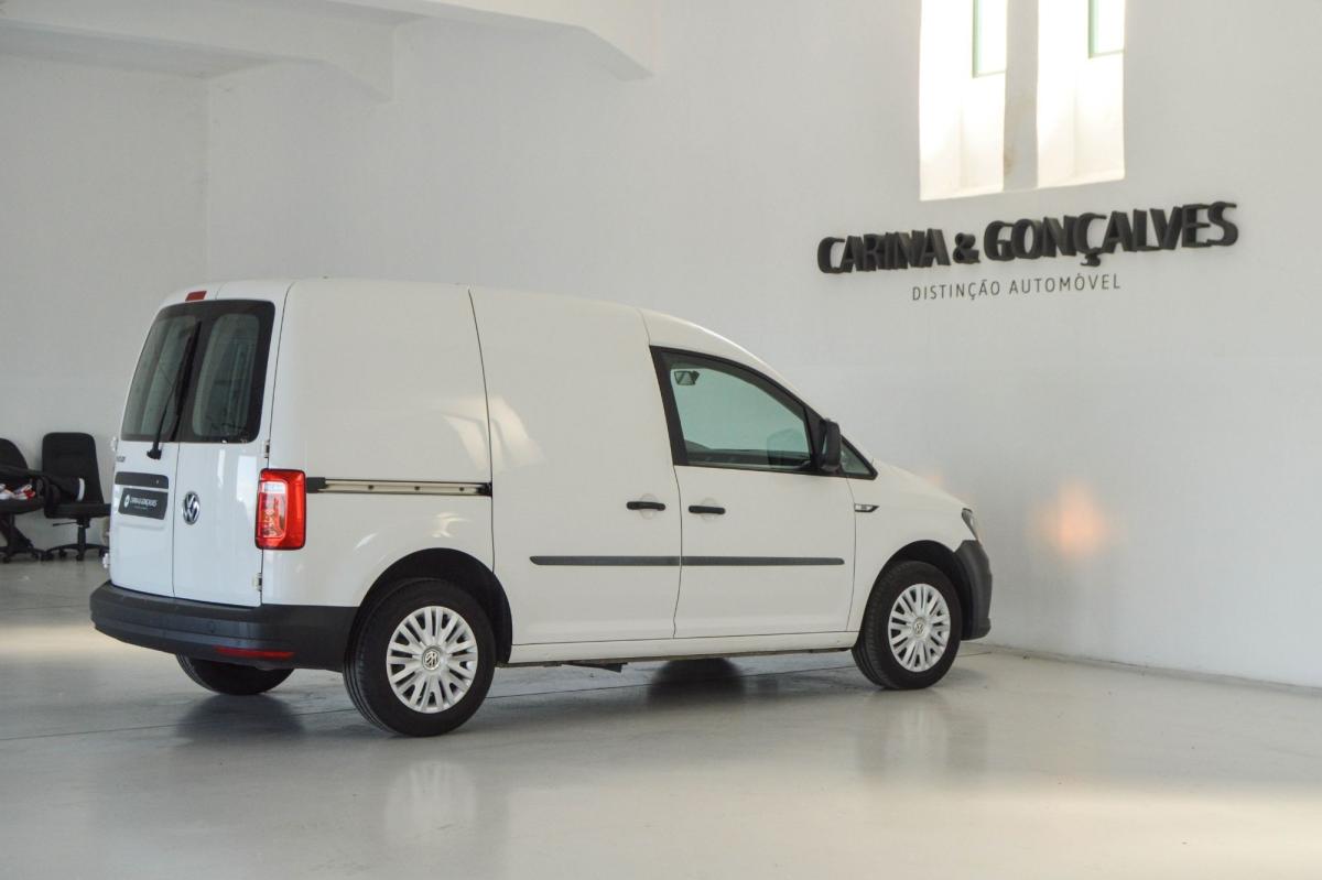 volkswagen-caddy-2020-diesel-1968cc
