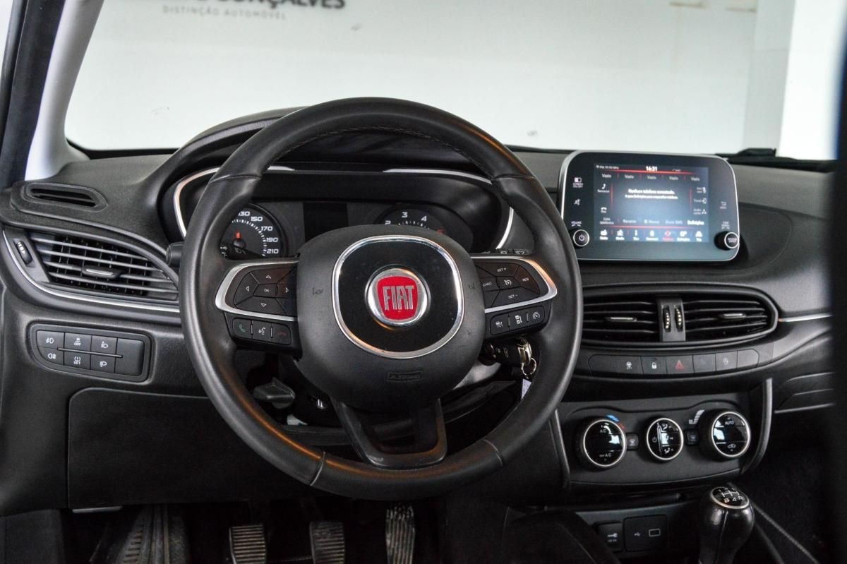 fiat-tipo-station-wagon-2020-diesel-1248cc