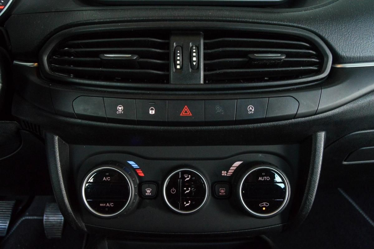 fiat-tipo-station-wagon-2020-diesel-1248cc
