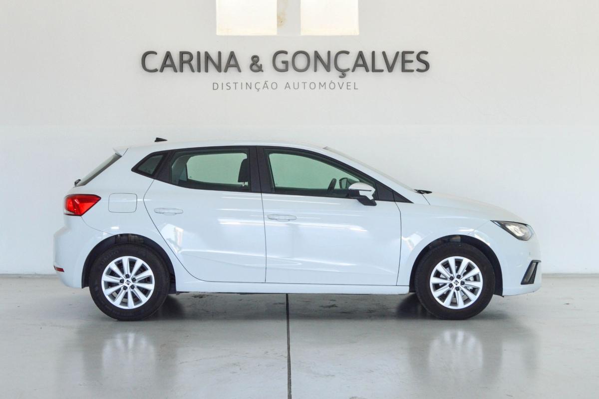 seat-ibiza-2023-gasolina-999cc