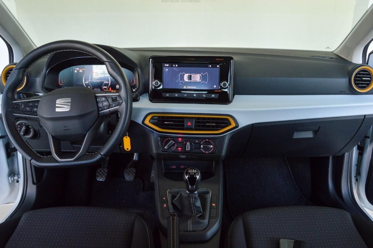 seat-ibiza-2023-gasolina-999cc