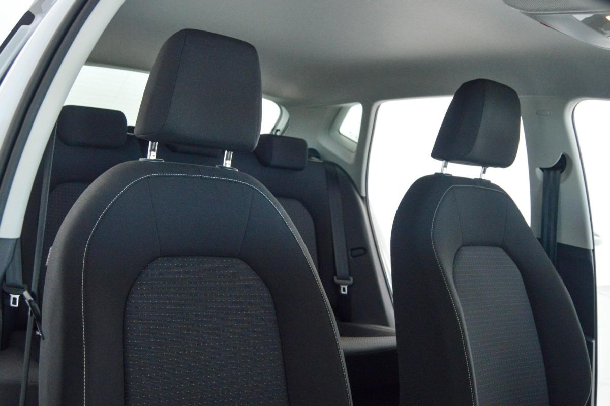seat-ibiza-2023-gasolina-999cc
