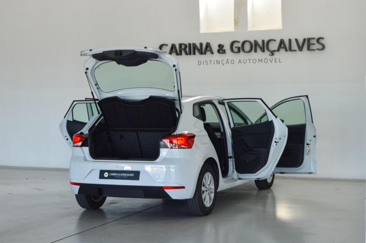 seat-ibiza-2023-gasolina-999cc