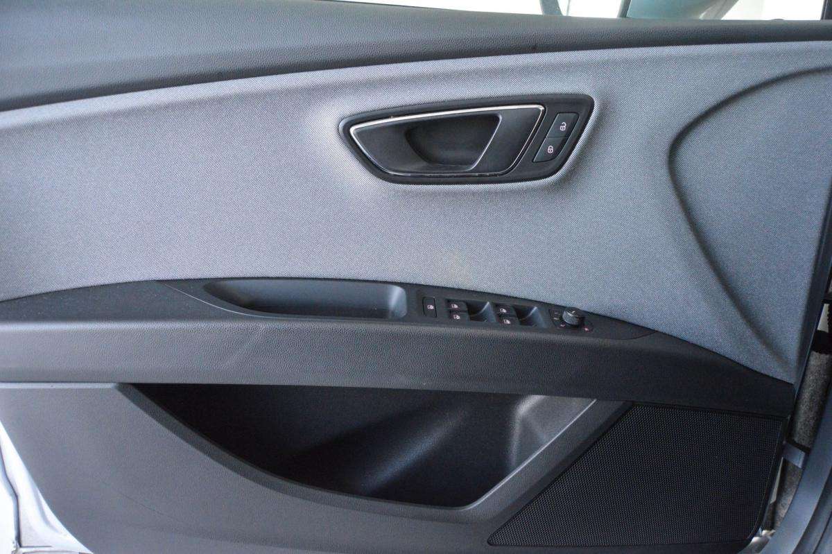 seat-leon-2019-diesel-1598cc