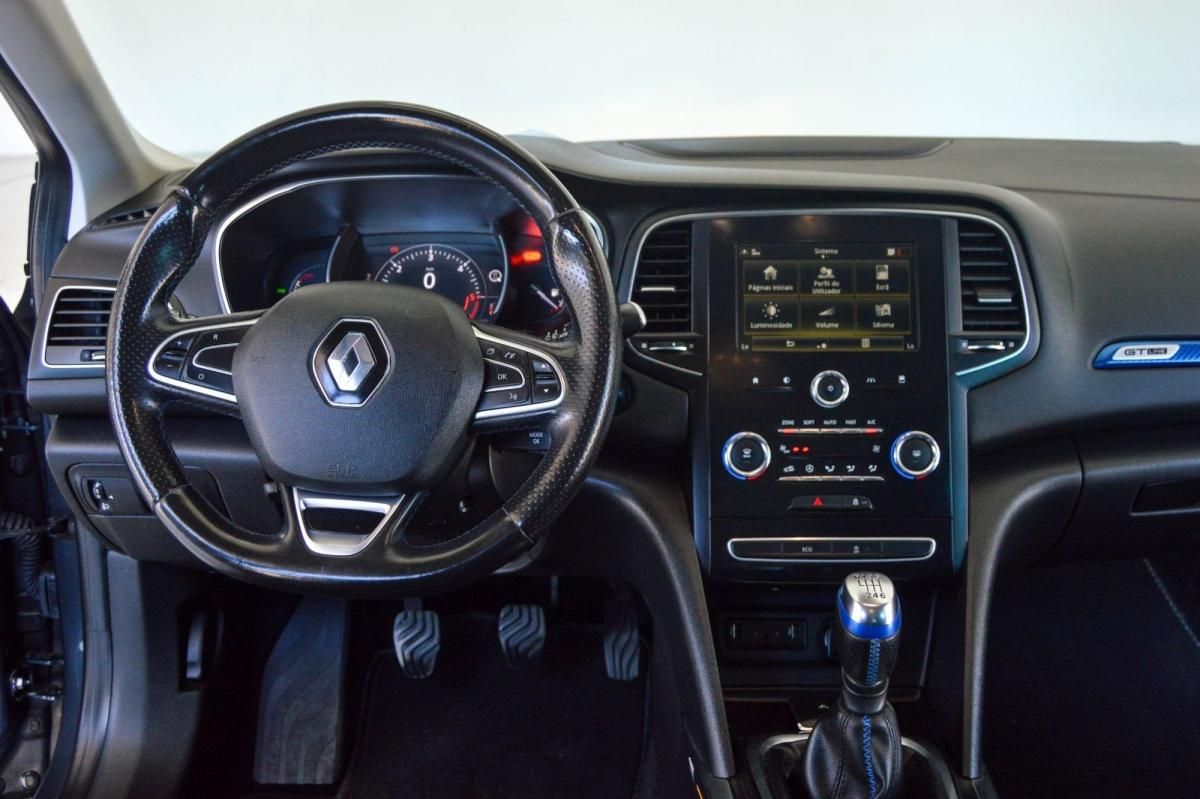 renault-megane-sport-tourer-2020-diesel-1461cc