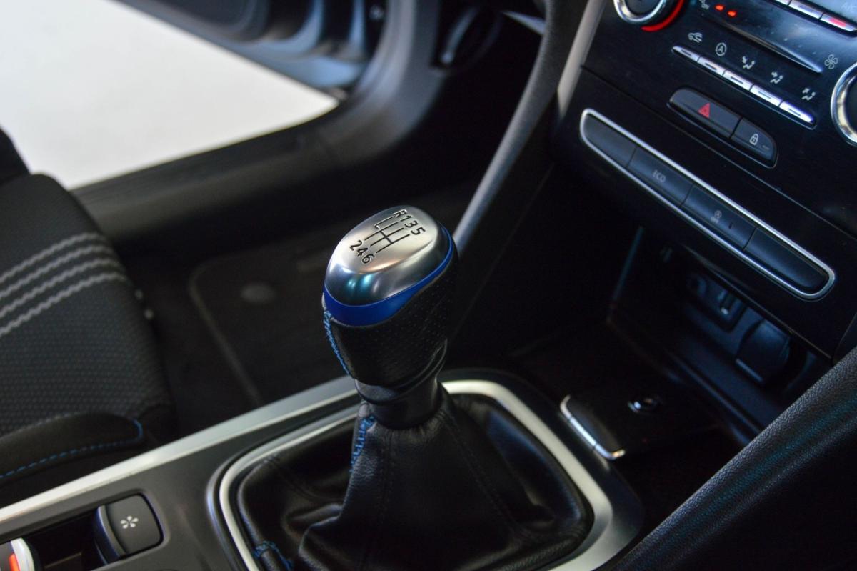 renault-megane-sport-tourer-2020-diesel-1461cc