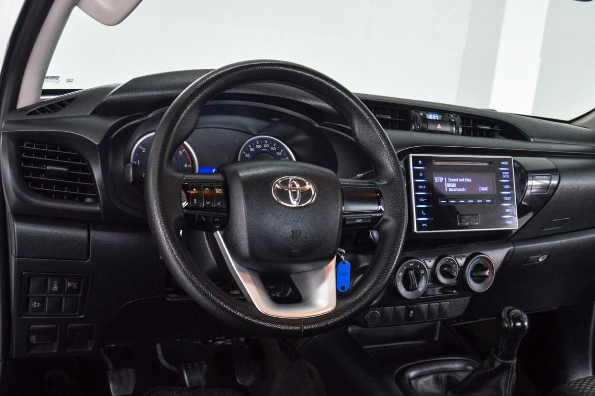 toyota-hilux-2020-diesel-2393cc