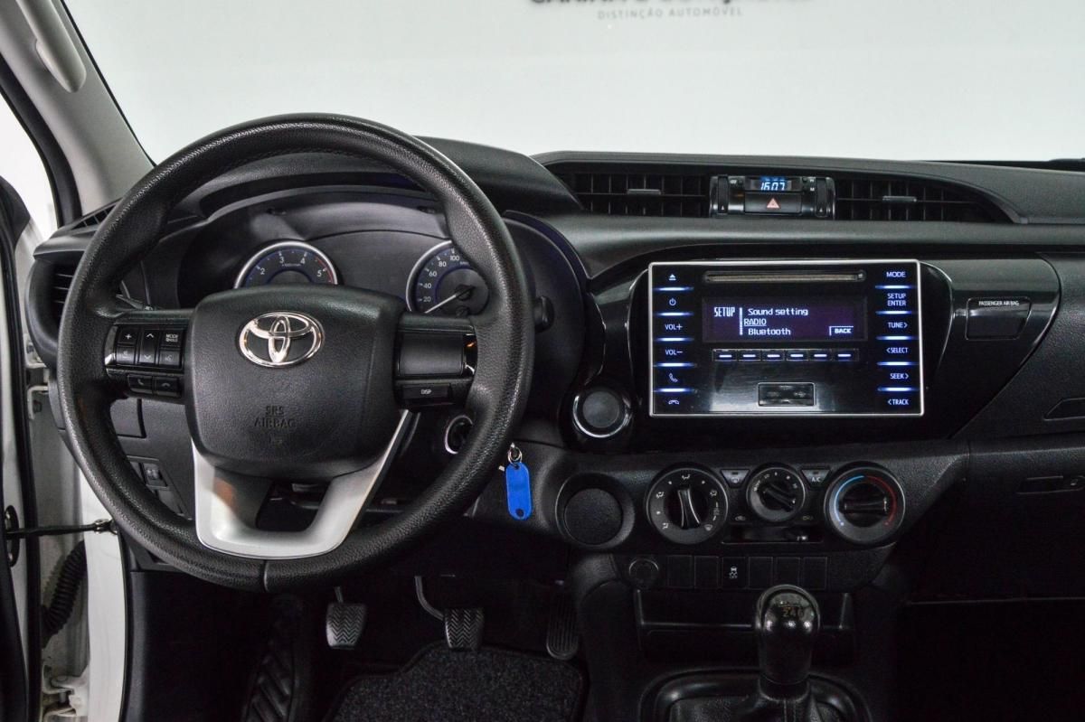 toyota-hilux-2020-diesel-2393cc