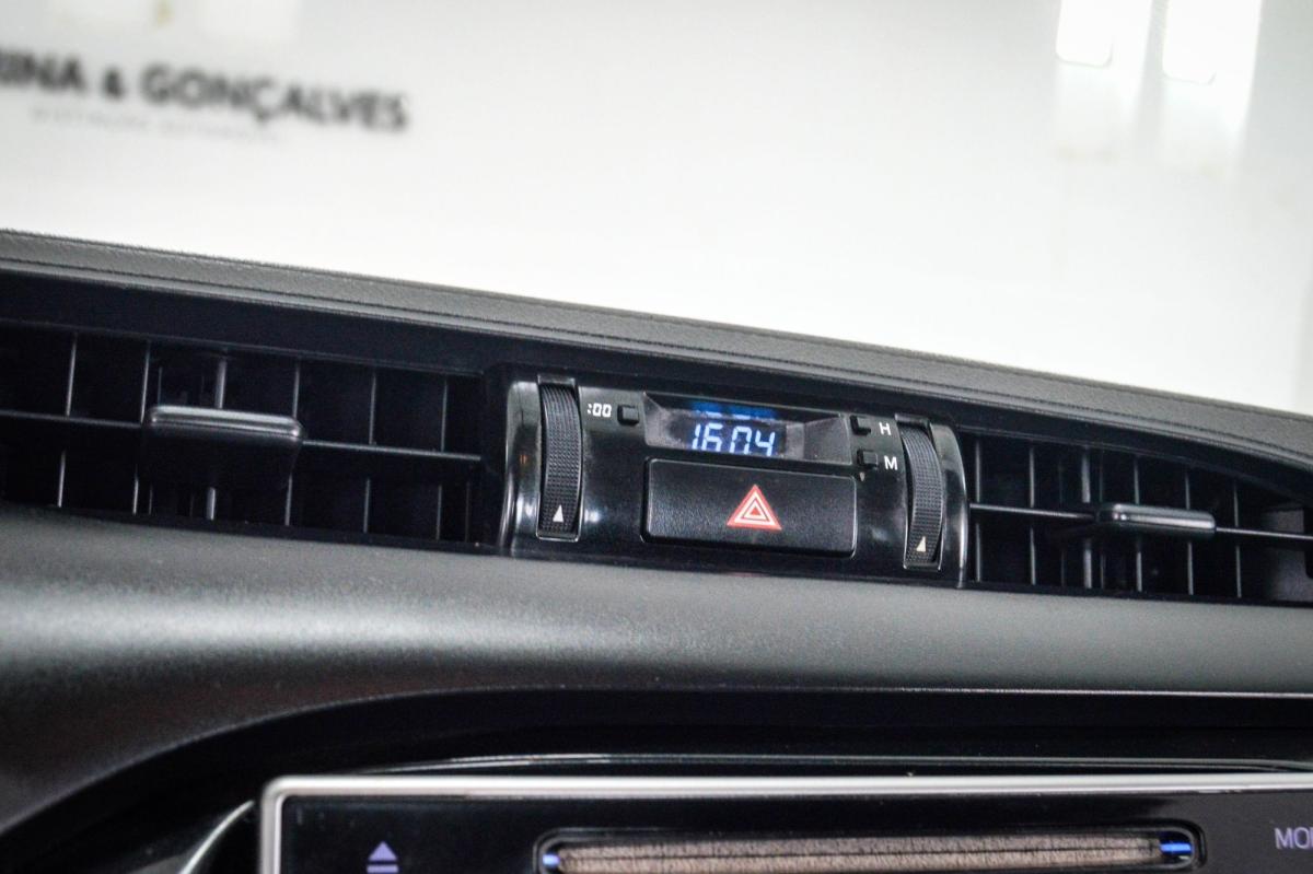 toyota-hilux-2020-diesel-2393cc