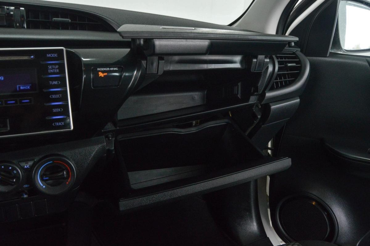 toyota-hilux-2020-diesel-2393cc
