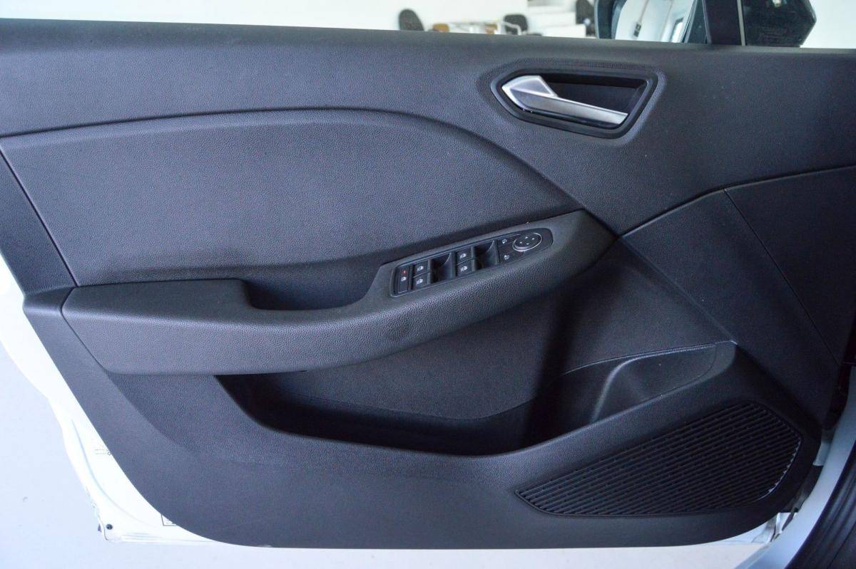 renault-clio-2023-gasolina-999cc