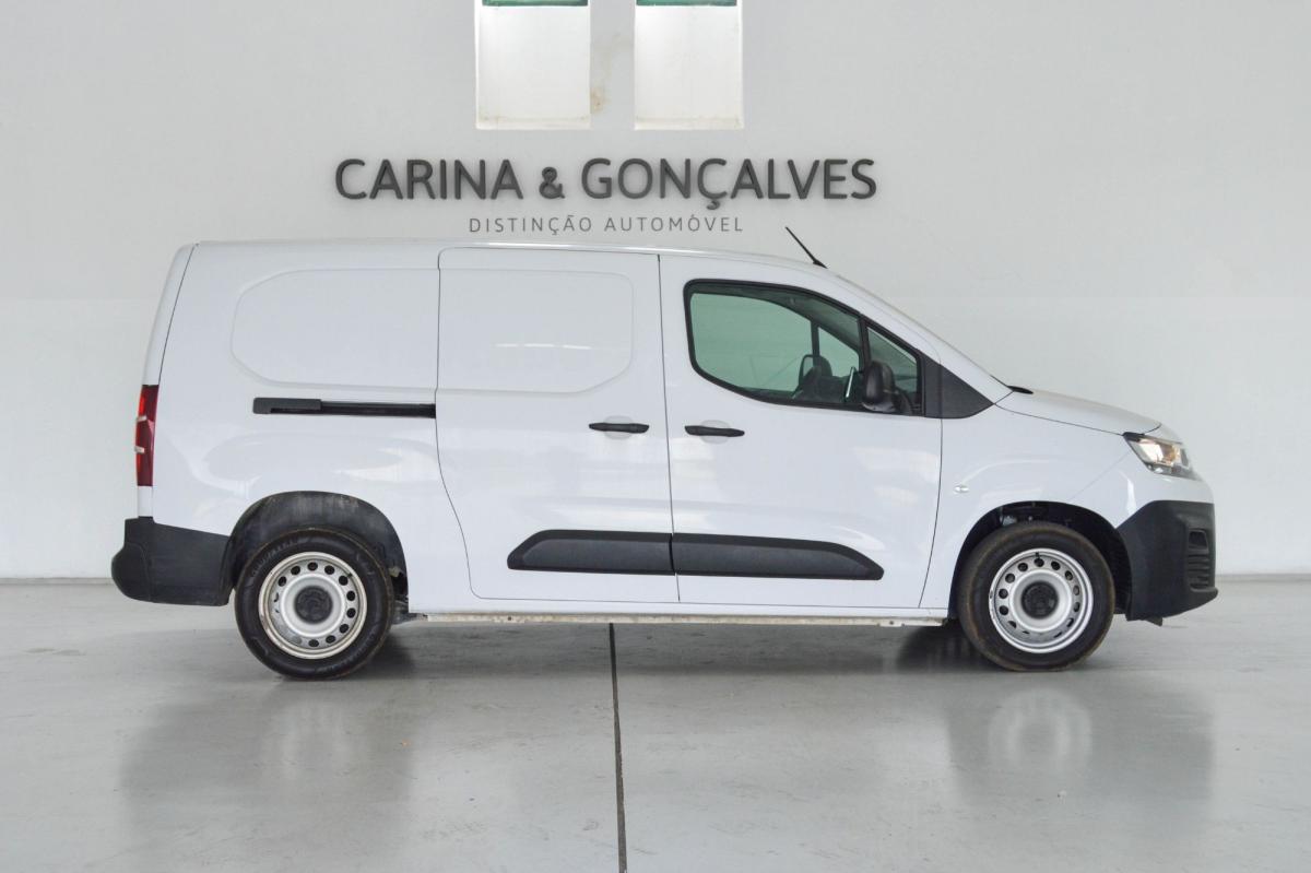 citroen-berlingo-2023-diesel-1499cc