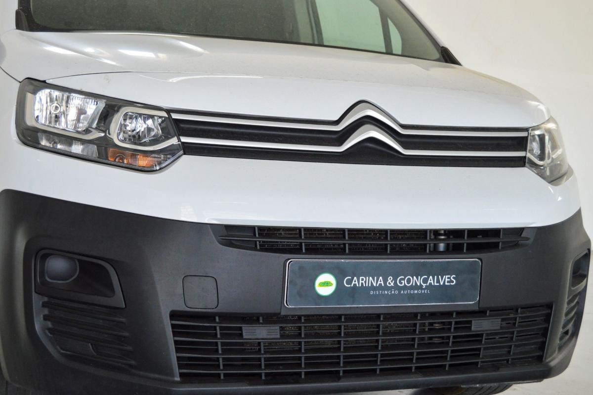 citroen-berlingo-2023-diesel-1499cc