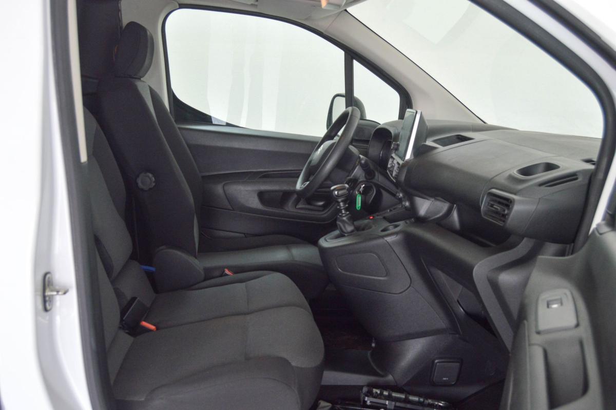 citroen-berlingo-2023-diesel-1499cc