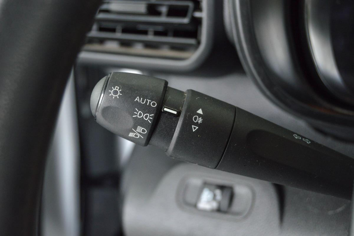 citroen-berlingo-2023-diesel-1499cc