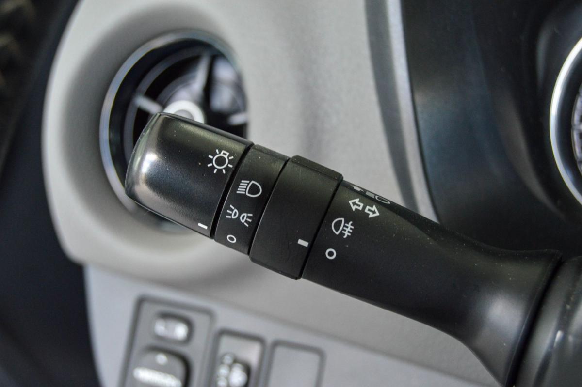 toyota-yaris-2020-gasolina-998cc