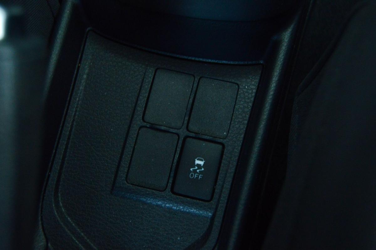 toyota-yaris-2020-gasolina-998cc