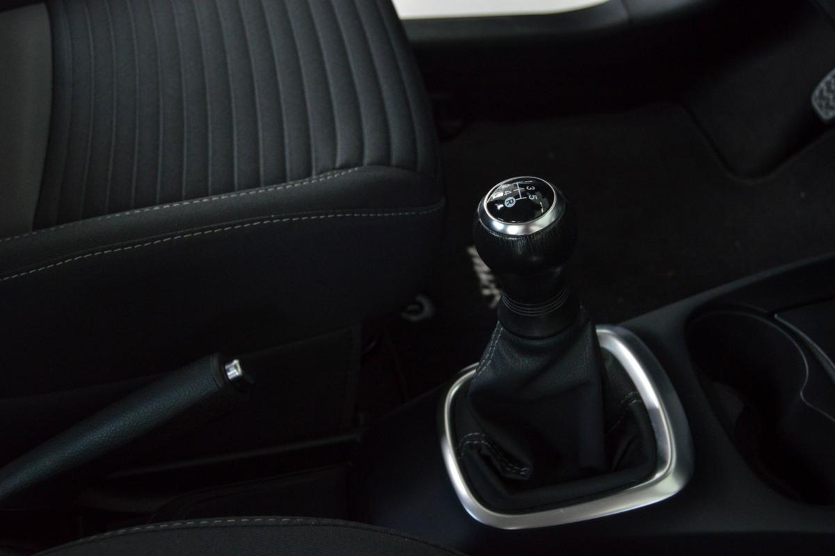 toyota-yaris-2020-gasolina-998cc