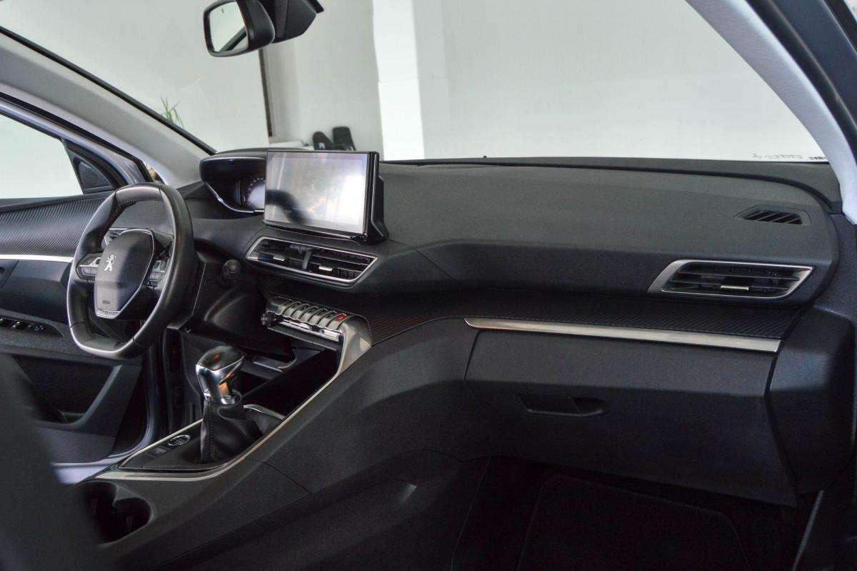 peugeot-3008-2022-diesel-1499cc