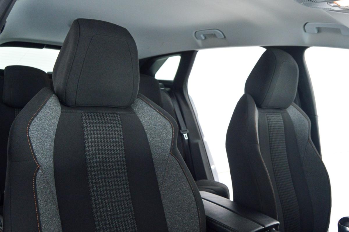 peugeot-3008-2022-diesel-1499cc