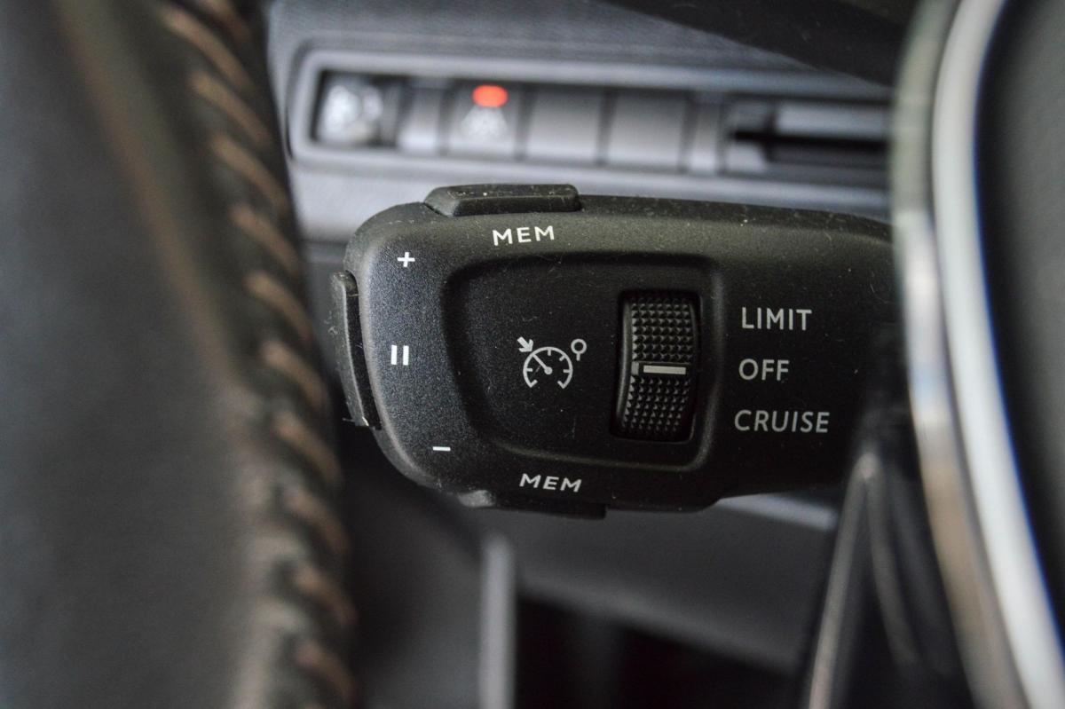 peugeot-3008-2022-diesel-1499cc
