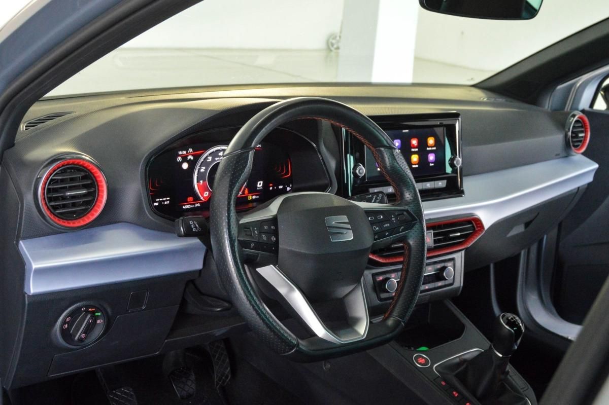 seat-ibiza-2024-gasolina-999cc