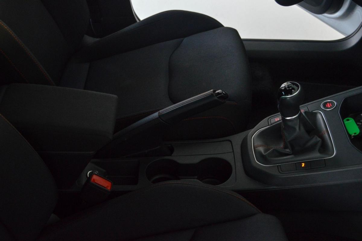 seat-ibiza-2024-gasolina-999cc