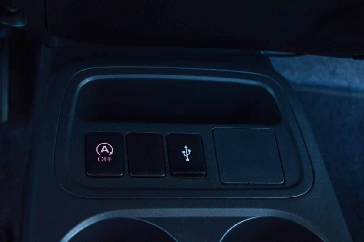 mitsubishi-space-star-2023-gasolina-1193cc