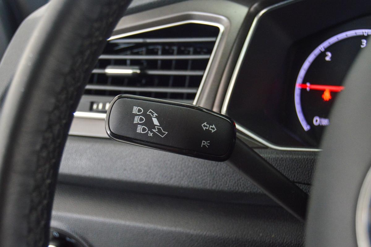 volkswagen-t-roc-2019-diesel-1598cc