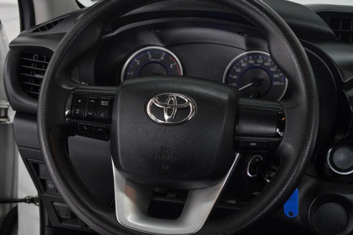 toyota-hilux-2020-diesel-2393cc
