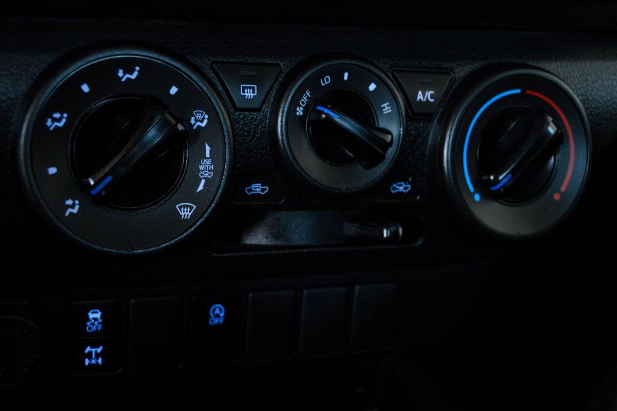 toyota-hilux-2020-diesel-2393cc